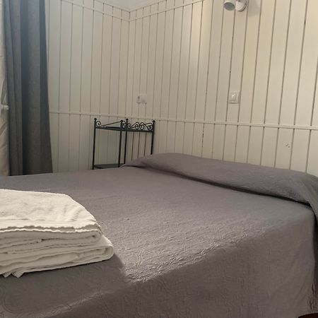 Hostal Alcobia Sevilla Exterior foto