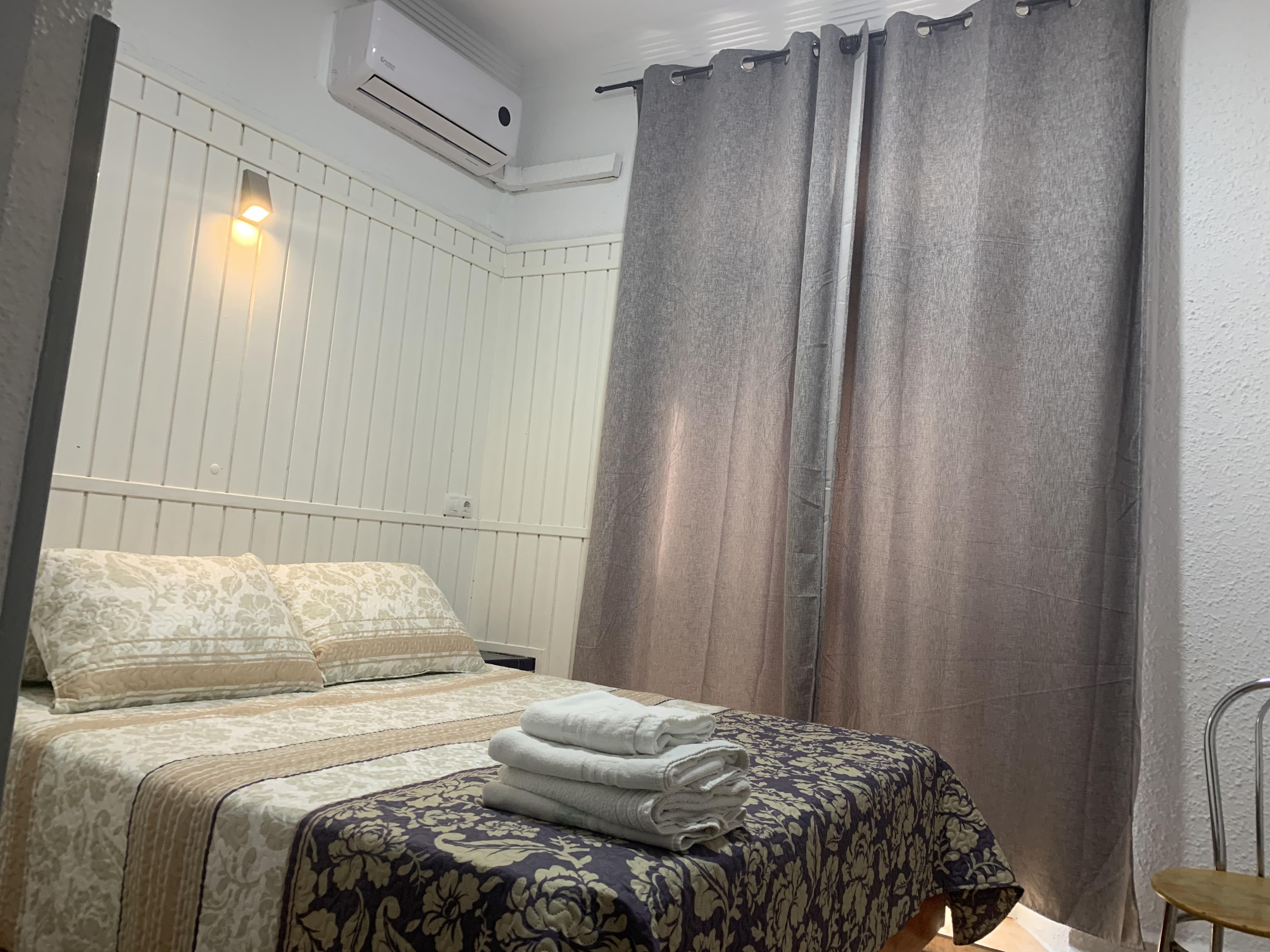 Hostal Alcobia Sevilla Exterior foto