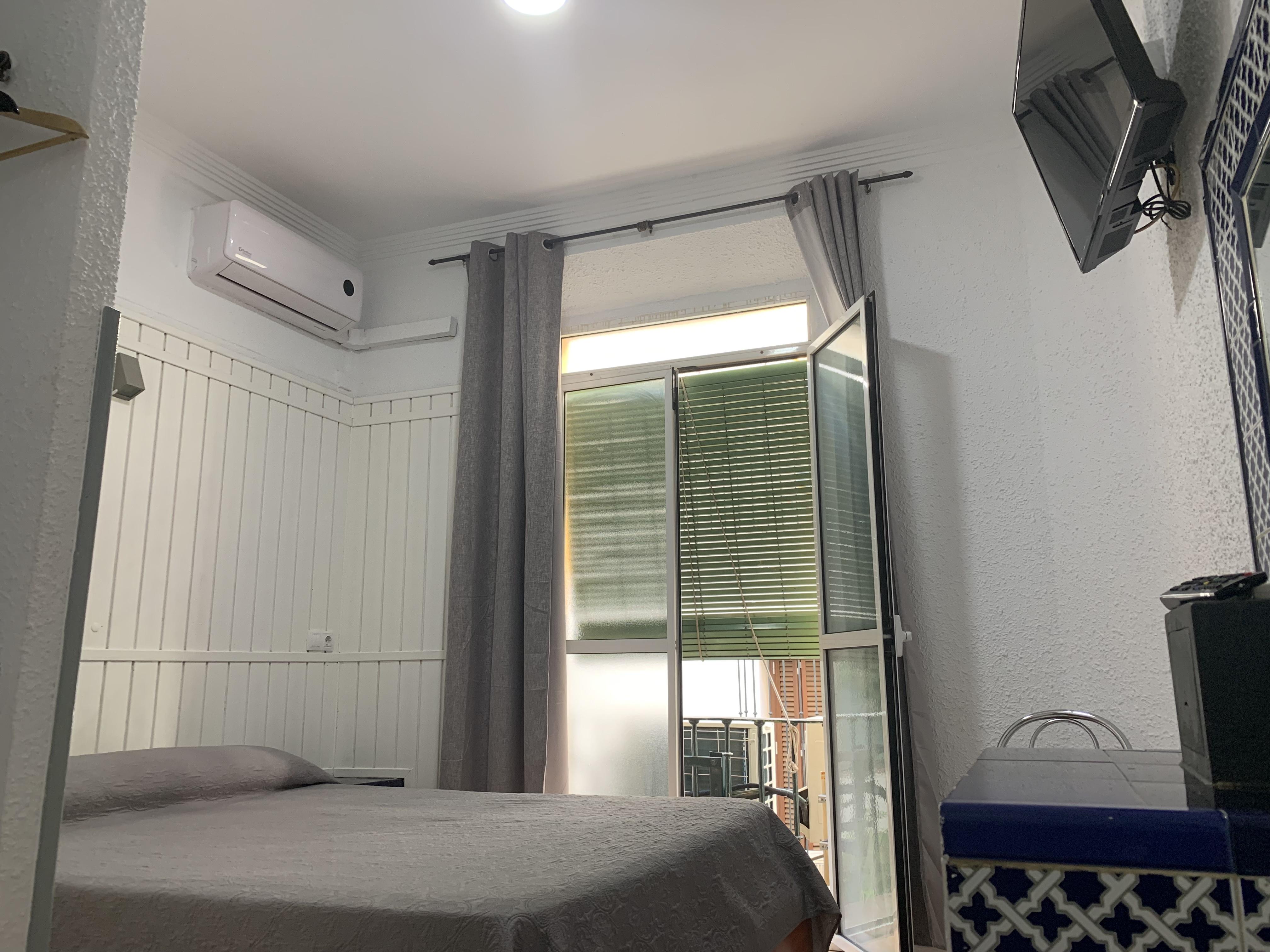 Hostal Alcobia Sevilla Exterior foto